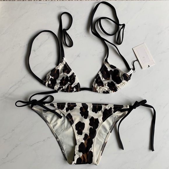 Solid & Striped Charlotte Bottom Bikini - Picture 3 of 5